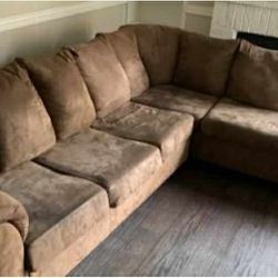 Free Delivery Locally
Ashley Furniture Darcy Sectional
