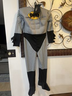 Batman Costume Size Medium For A Child 
