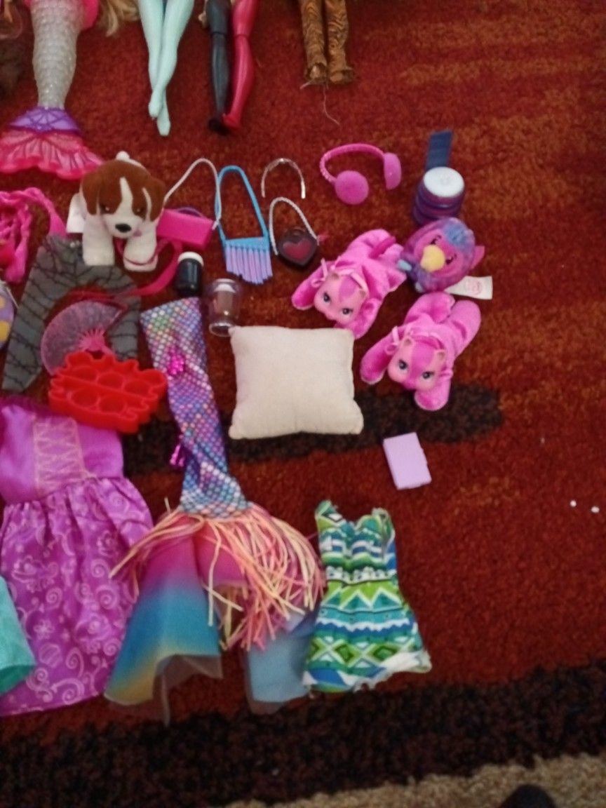 Barbie, Lol, Superhero Etc And Accessories