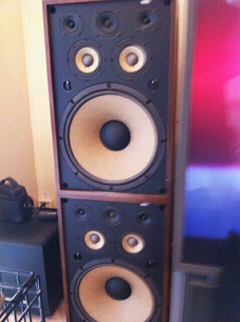 Pioneer cs-911a - pair of 150 watt 6 speaker system with 16 inch woofer