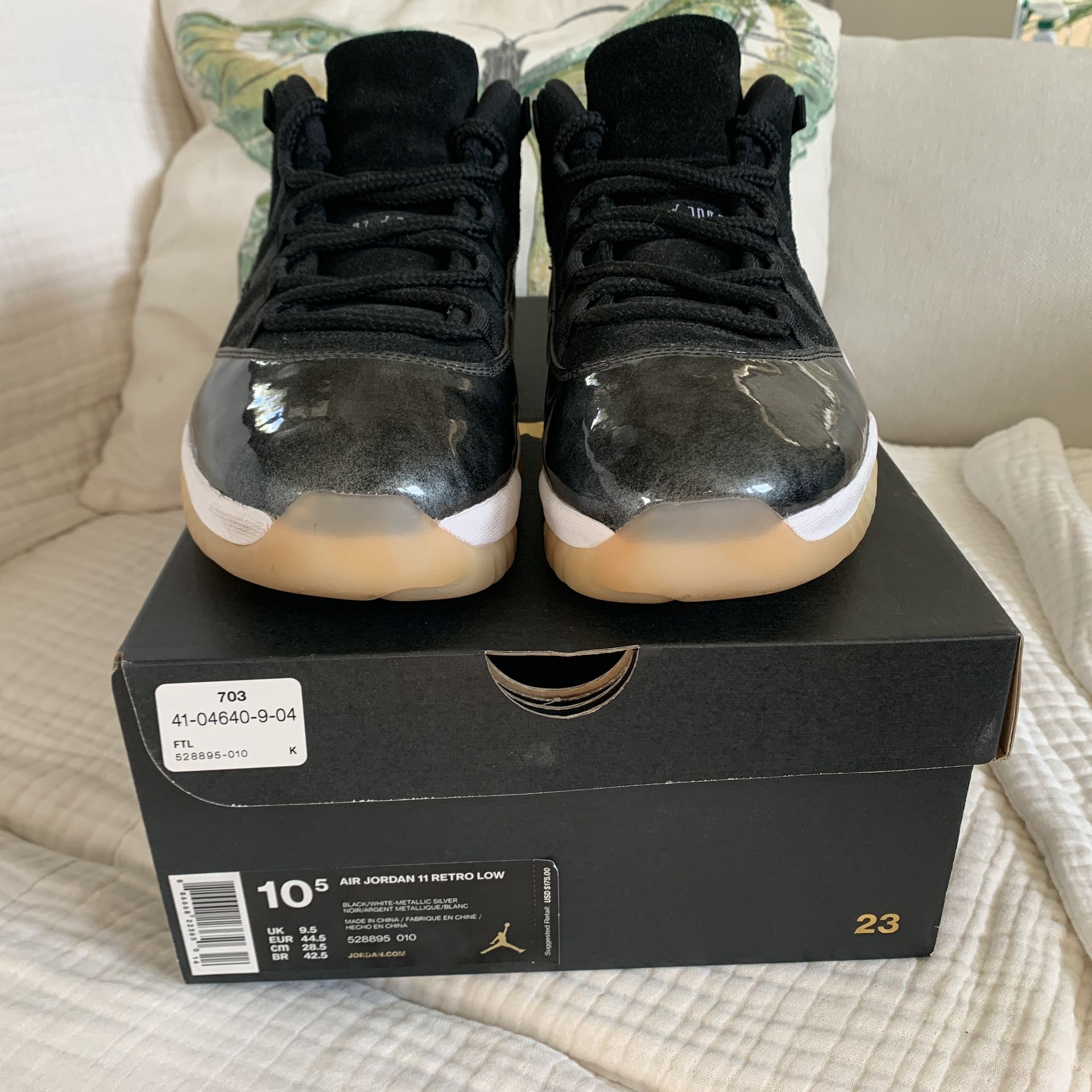 Air Jordan 11 Retro Low 