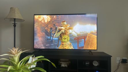 55” TLC Roku Tv