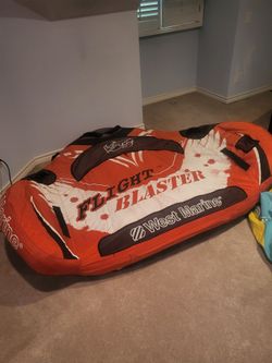 Flight blaster towable tube