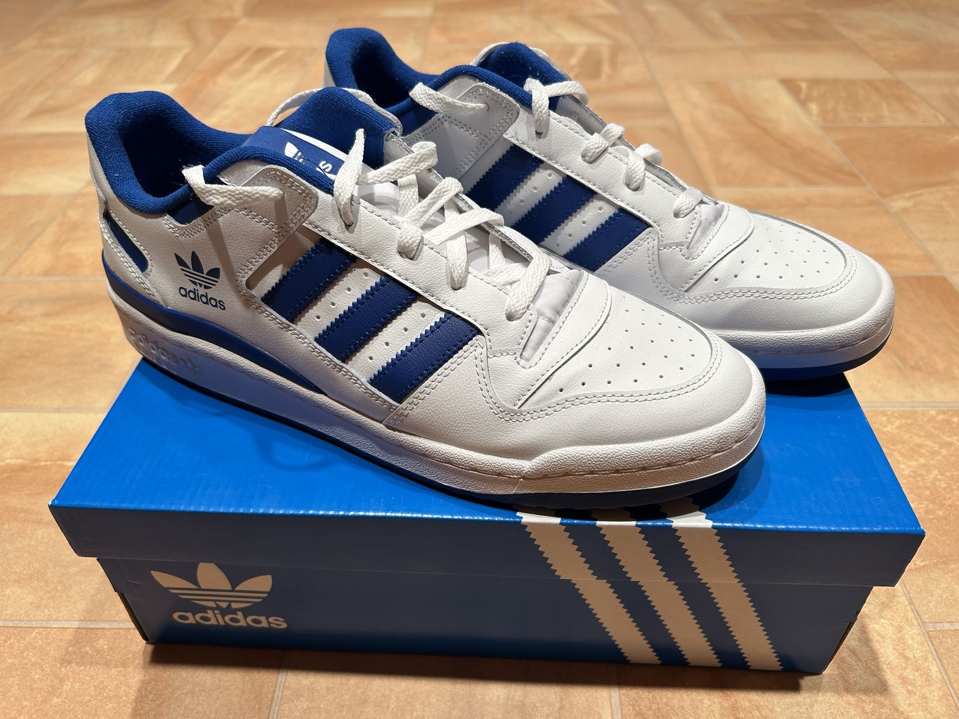 Adidas Forum Low CL Men’s White & Blue Shoes