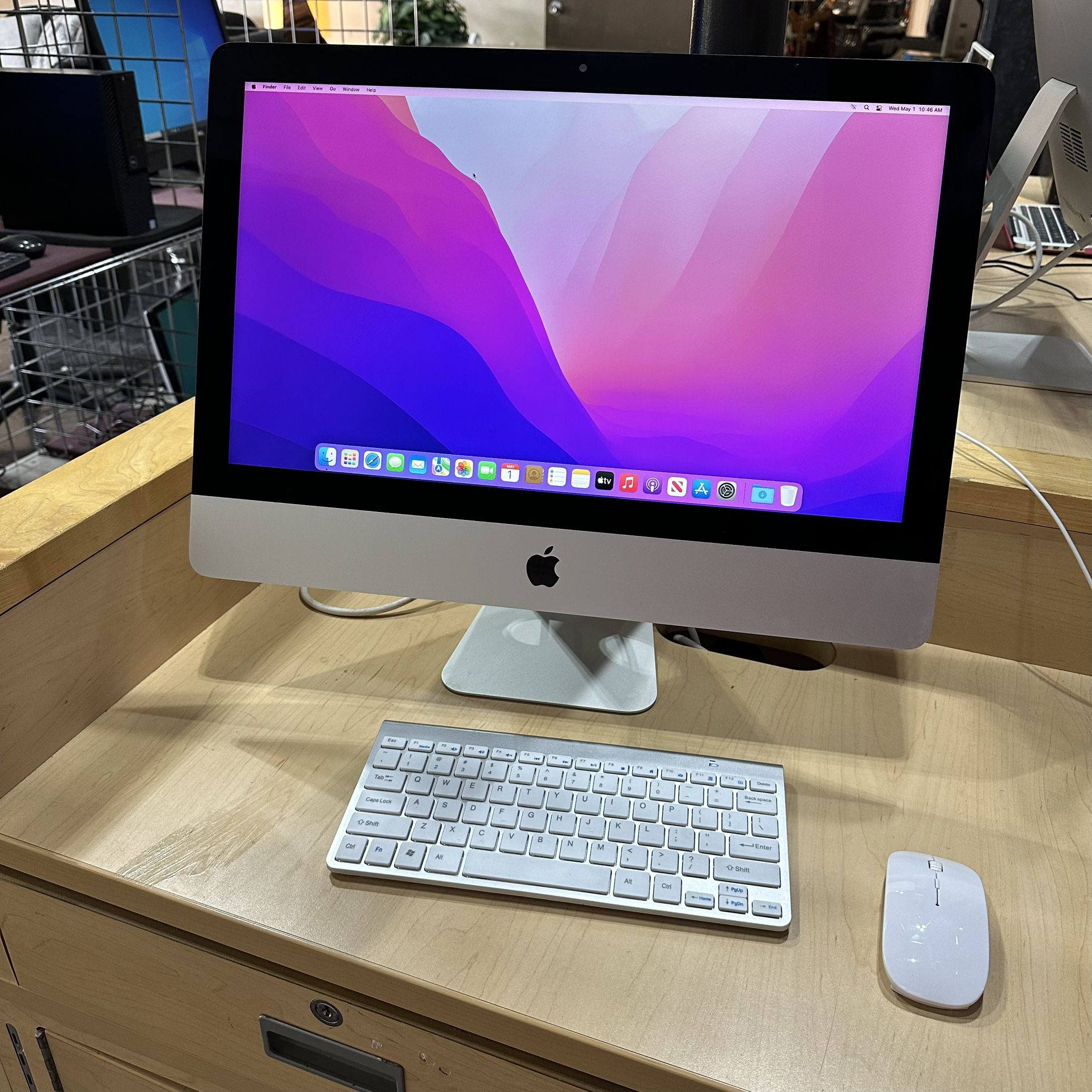 2017 iMac With 21.5 Inch Display