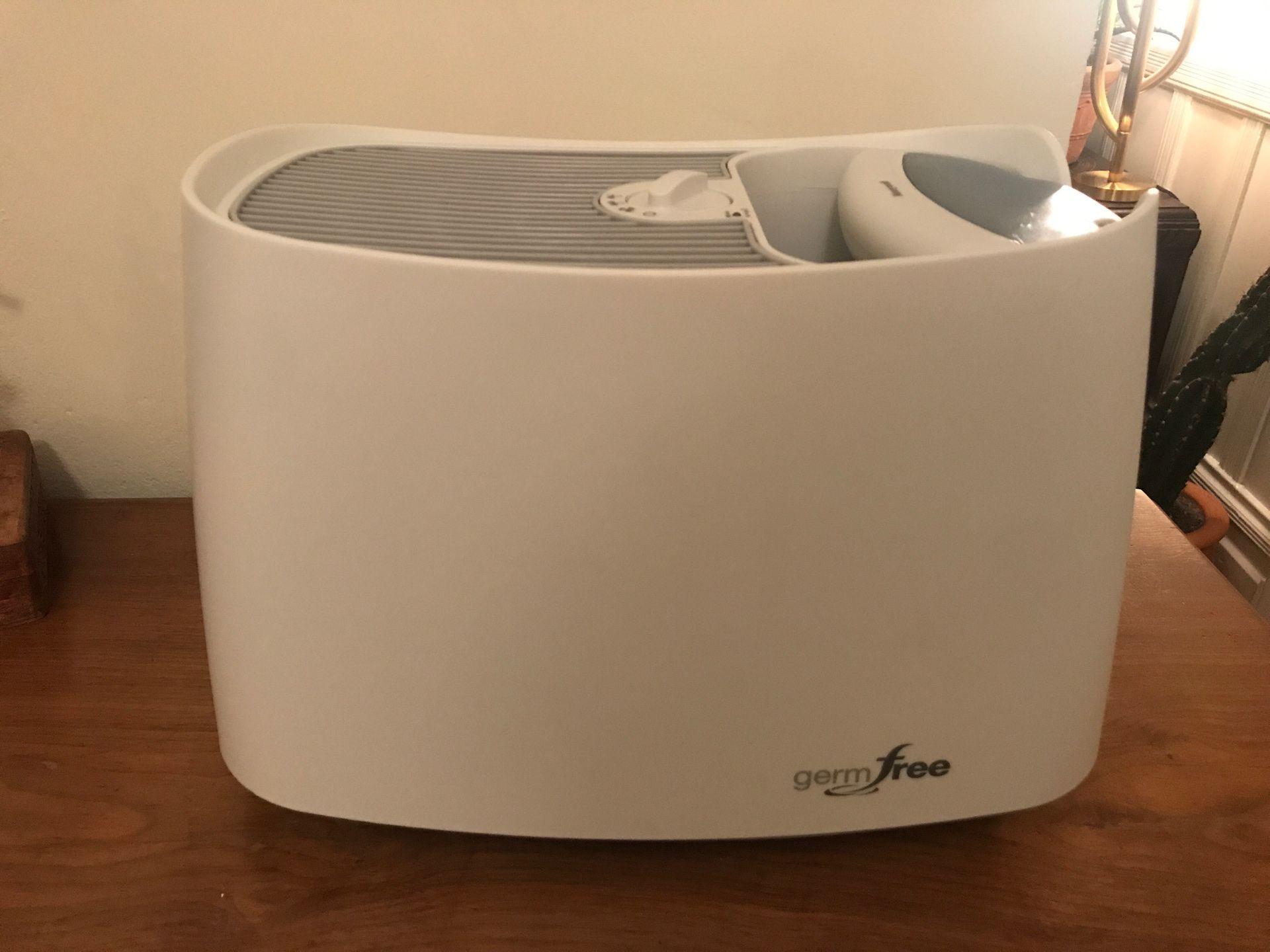 Honeywell Cool Moisture Germ-Free Humidifier