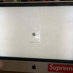 24” IMac Desktop Computer 