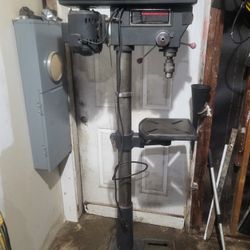 Heavy Duty 15-in Craftsman Drill Press Good Working Condition