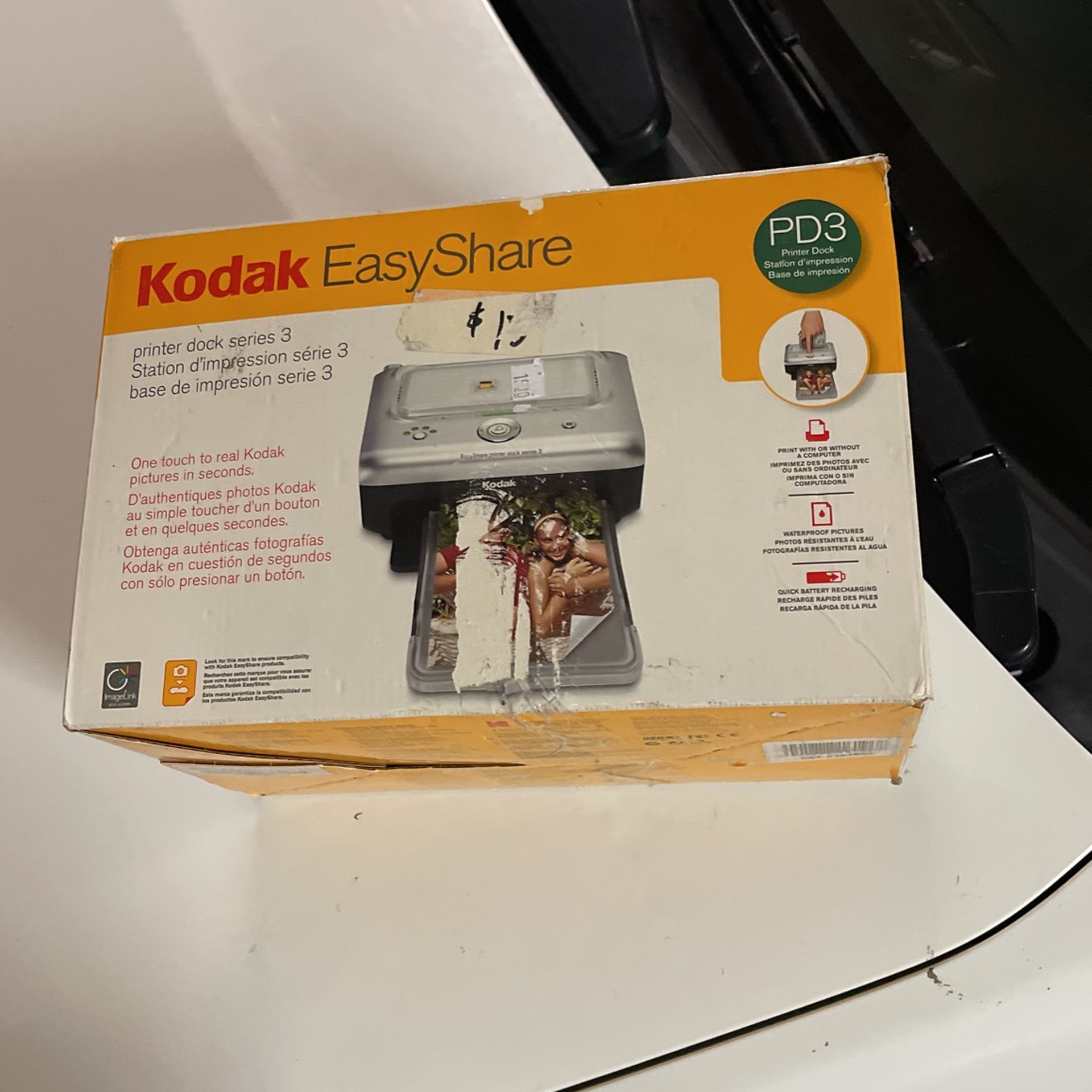 Kodak EasyShare Digital Camera Dock Series 3 Transfer Photos, Battery Charge missing adapter