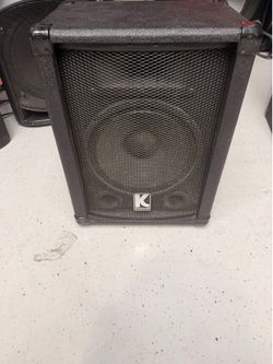 Kustom speaker