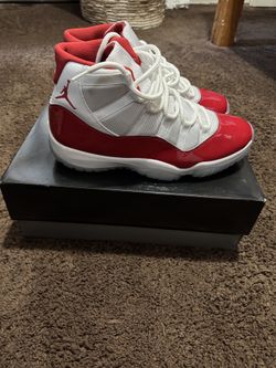 Jordan 11 Cherrys Size 12