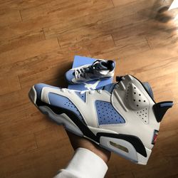Jordan Retro 6 UNC Size 9.5 New Ds