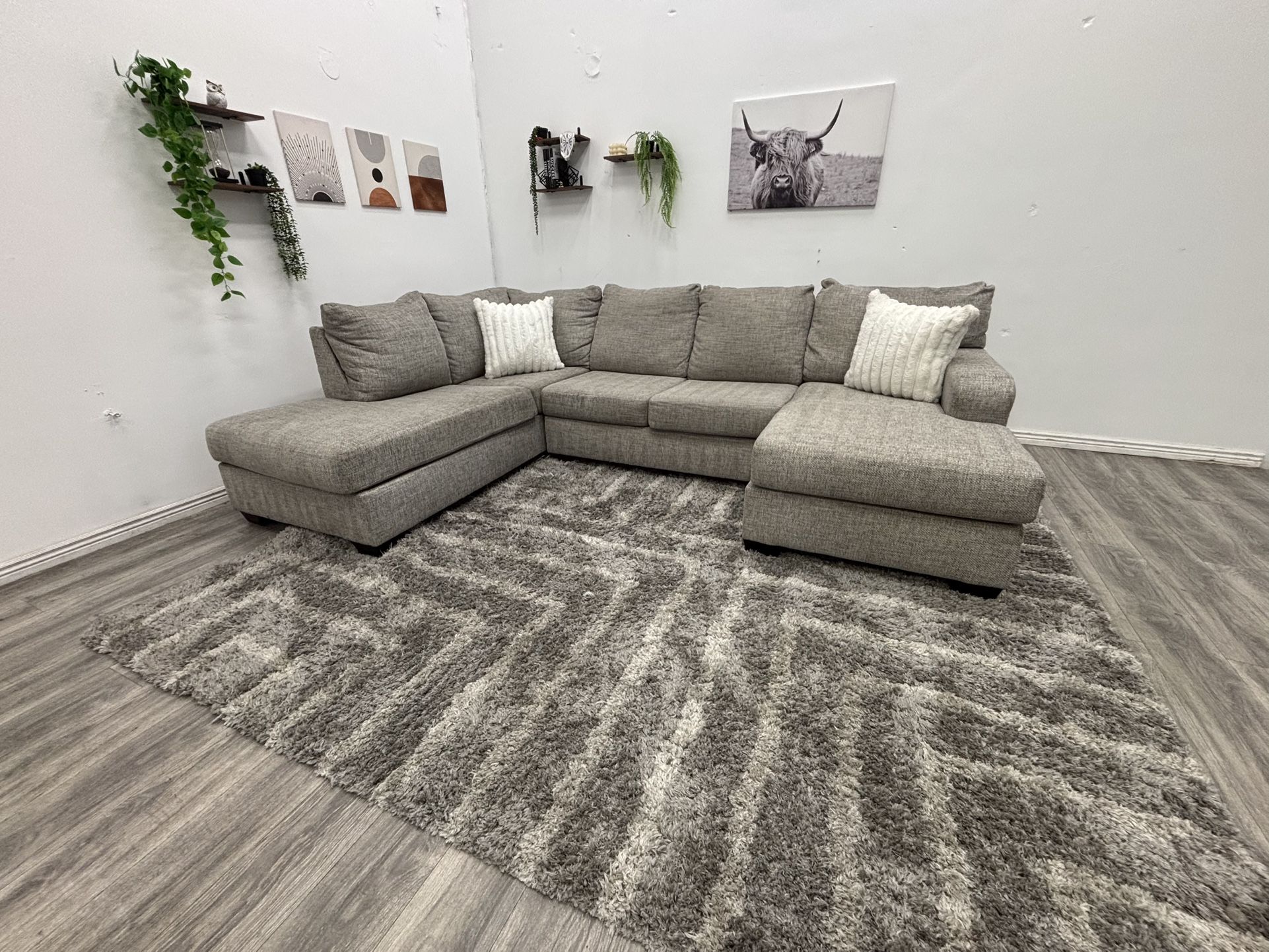 Gray Sectional Couch - Free Delivery