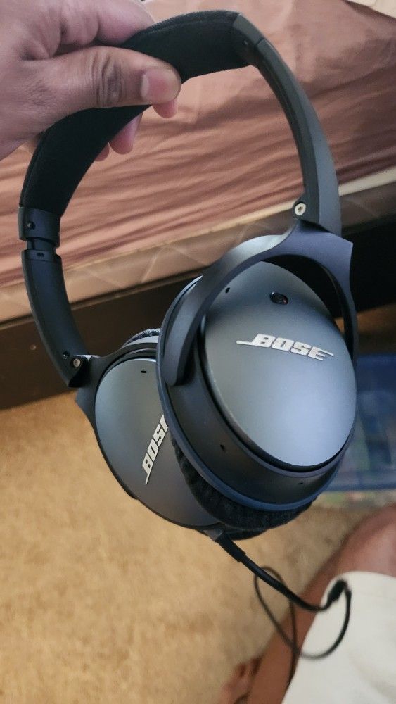Wired Bose Headphones