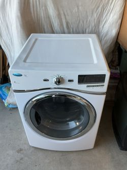 Dryer With Added Water Feature For Wrinkles
