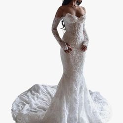 WEDDING DRESS SIZE 16 BRAND NEW!!