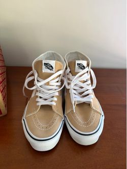 VANS - BRAND NEW / NEVER WORN