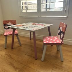 Kids Table And Chairs 2-8 Years Old 