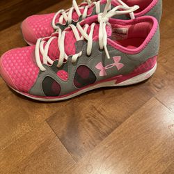 Woman’s Under Armour Breast Cancer Awareness Sneakers Shipping Avaialbe 