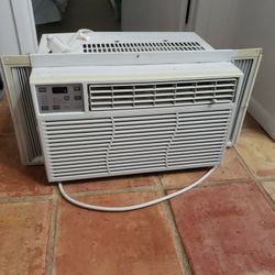 GE Window Air Conditioner 8k BTU Ac 