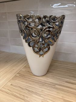 White Ceramic Vase With Silver Swirl Detail
