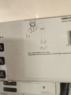 Kinchen Faucet Delta Nueva  