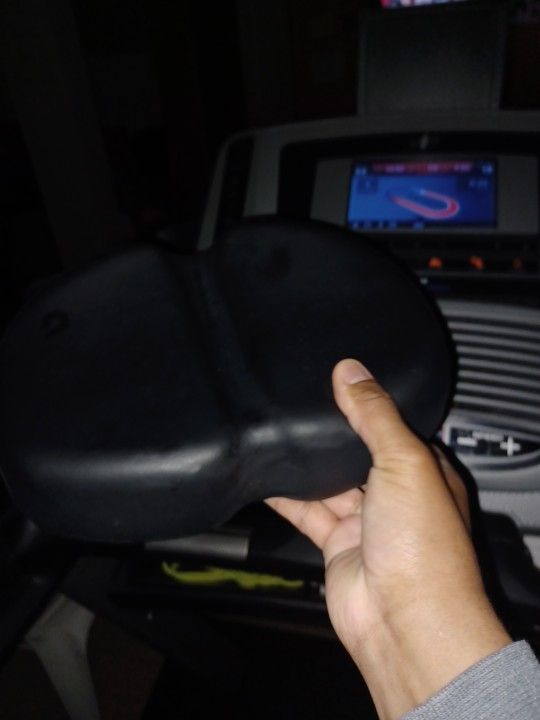 Bike Seat For People With Wide Hips