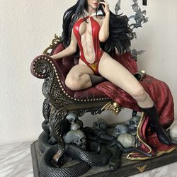 Vampirella 1/3 Scale Statue SOLD OUT!!!