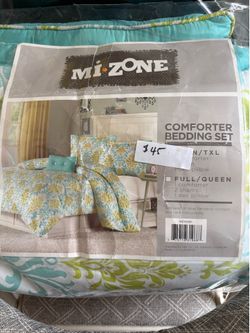 Two Comforter Sets Twin TXLLike new good condition