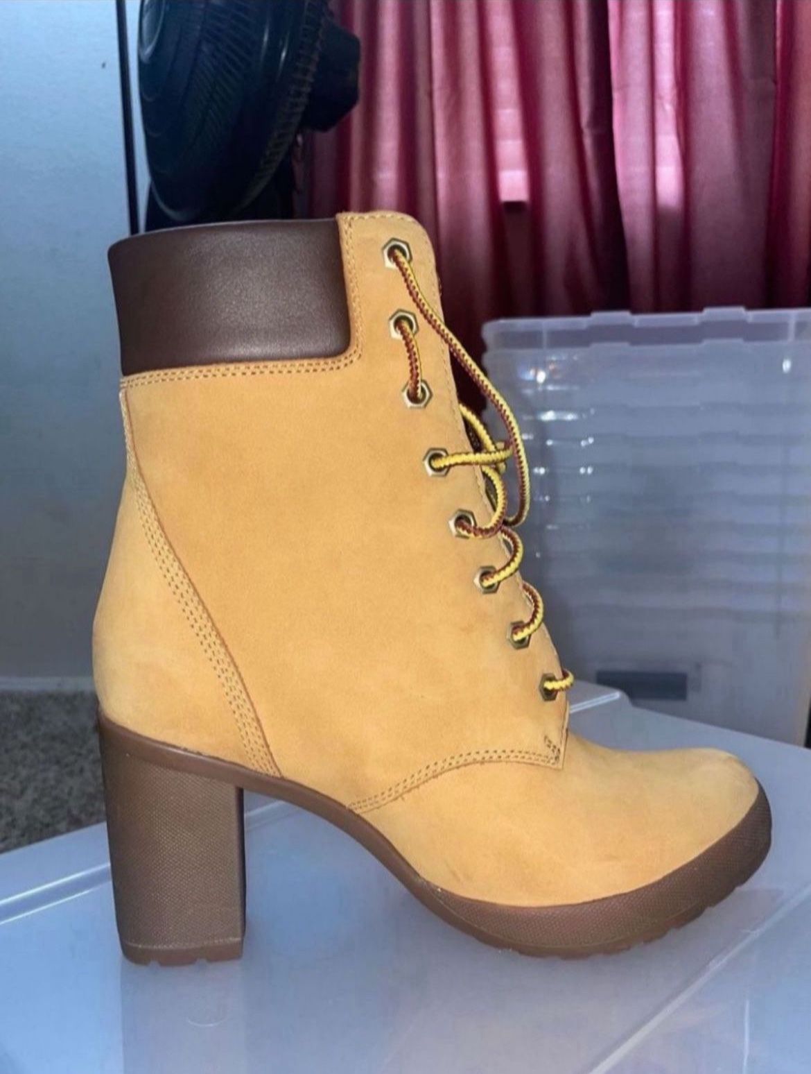Womens Timberland Heel Boots
