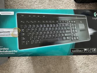 Logitech PlayStation 3 Cordless MediaBoard Pro