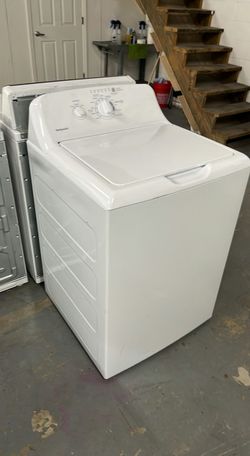 Hotpoint Top Load Washer with Agitator