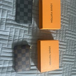 coin pouches(louis vuitton)
