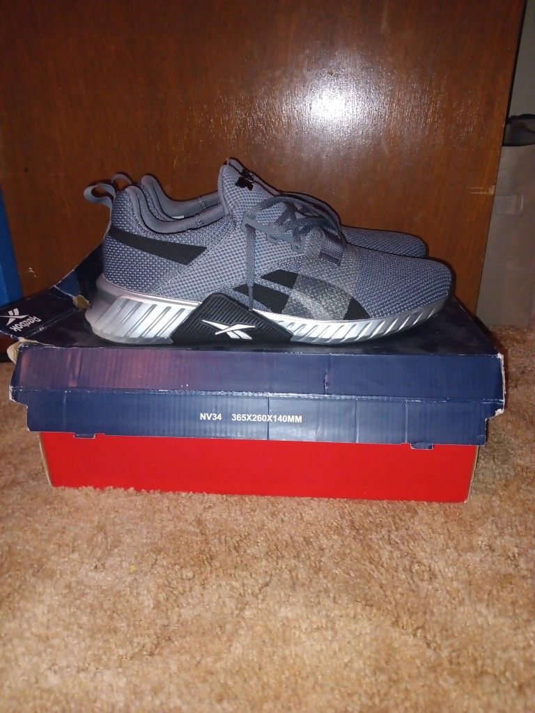 Size 11 Men's Reebok Flashfilm Train 2.0