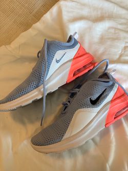 Light Blue Nike Size 7.5 Lightly Used