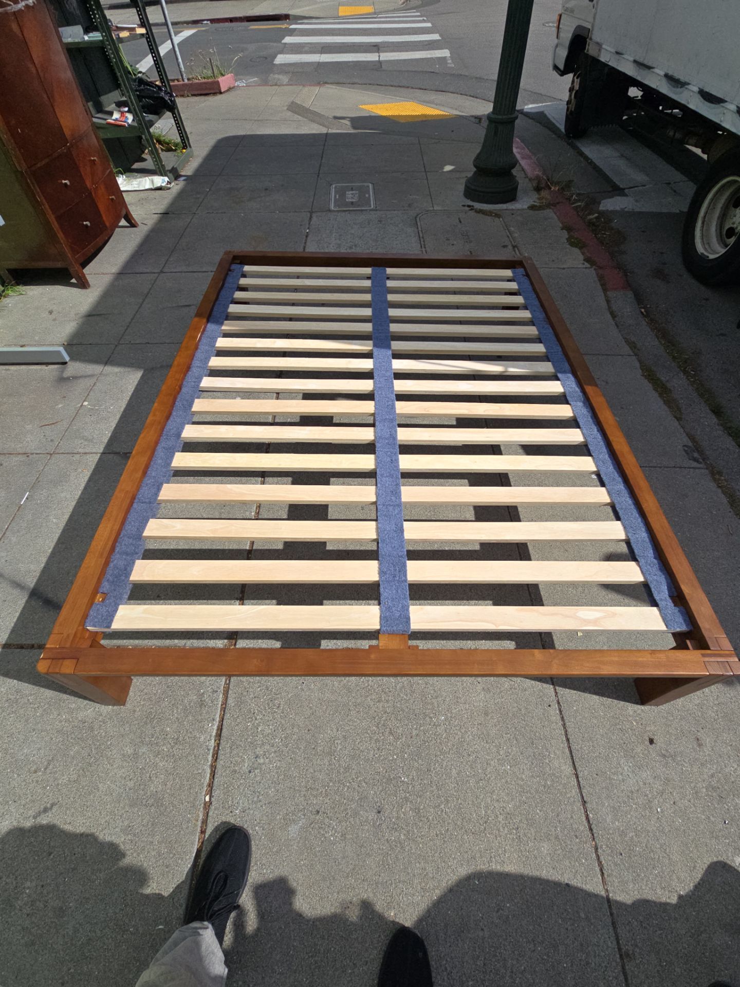 Thuma 84x65x13