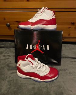 Jordan 11 Cherry Red Size 8 Men’s Shoes