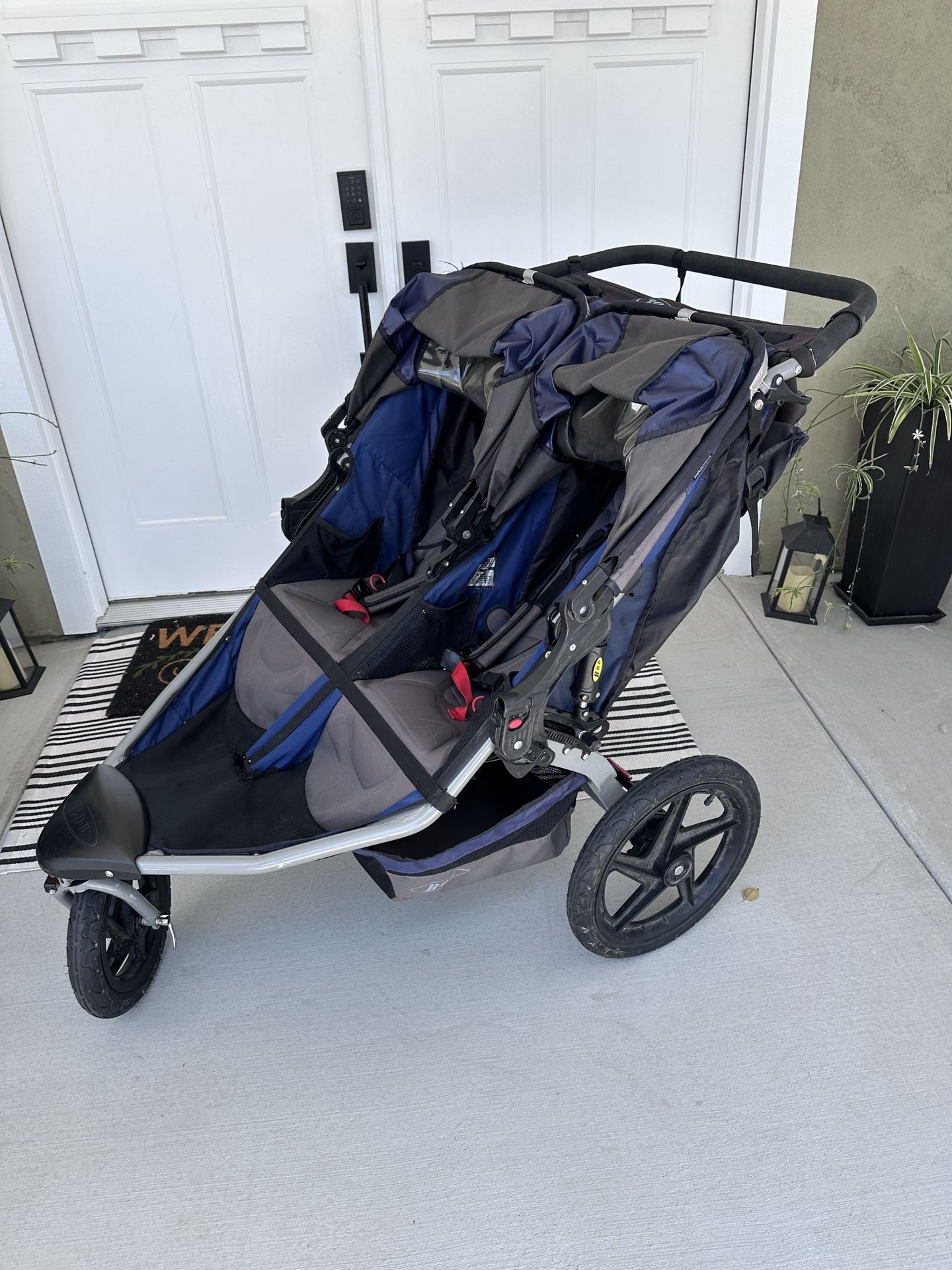 Double BOB Jogging Stroller
