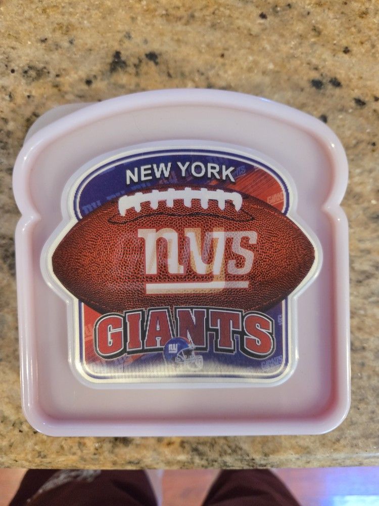 New York Giants 3D Sandwich Holder/Tupperware
