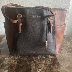 Micheal Kors Bag