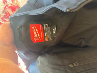 M18 Milwaukee heated jacket