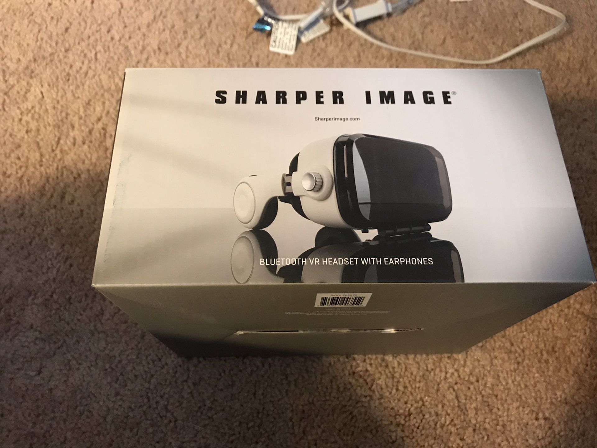 Sharper image VR Bluetooth headset with earphones