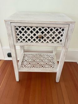 White Washed Wood Nightstand with Carved Lattice