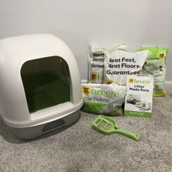 Purina Tidy Cats Breeze Hooded Cat Litter Box System