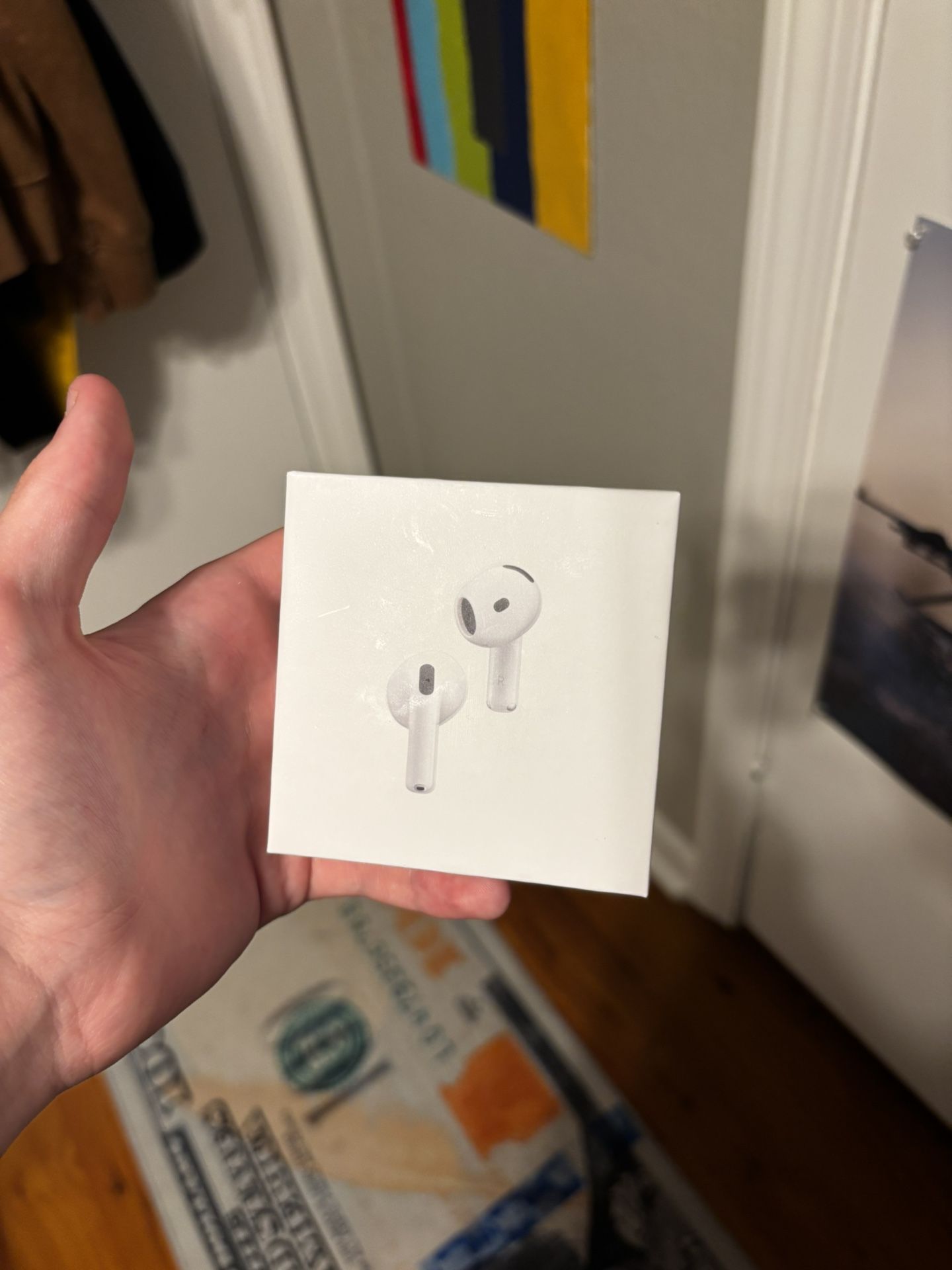 AirPods 4