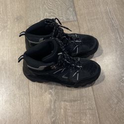 Black High Sierra boots for men