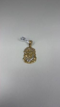 14K Jesus Pendant