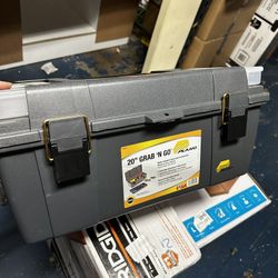 Grab 'N' Go 20 in. Tool Box with Tray
