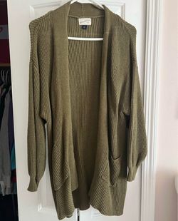 Universal Thread Green Cardigan Size Medium