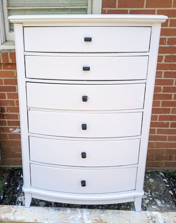 White Wooden 6 Drawer Chest Of Drawers For Sale
